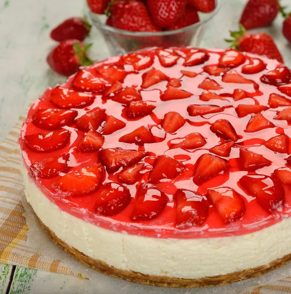 Çilekli cheesecake — Stok fotoğraf