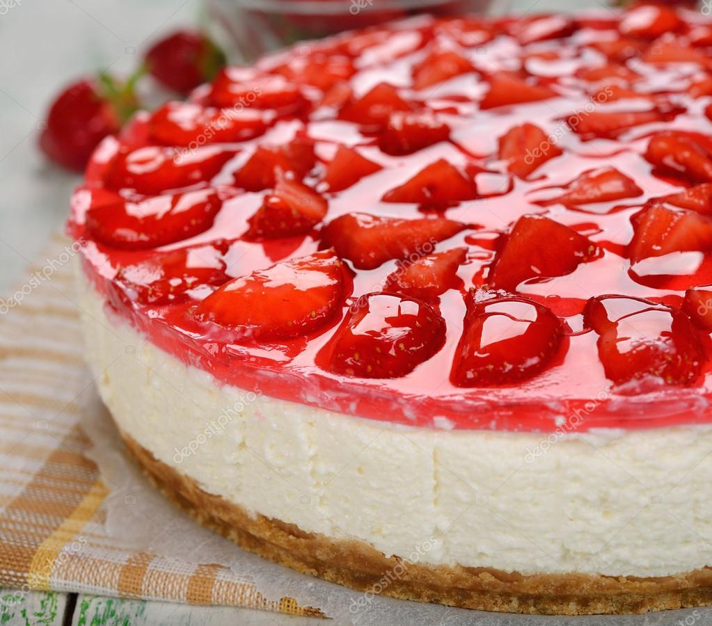 Çilekli Cheesecake Çilekli Cheesecake