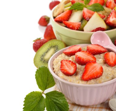 çilek ile yulaf ezmesi