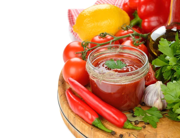 Tomato sauce with vegetables — Stock Photo, Image