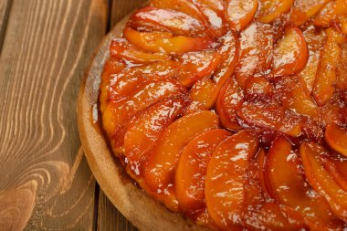 French apple tart