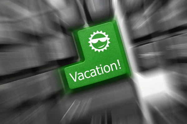 Teclado conceptual - vacaciones (tecla verde). Efecto zoom —  Fotos de Stock