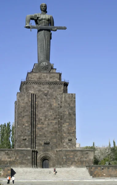 Statua Madre Armenia di Erevan . — Foto Stock