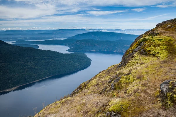 Blick auf die Golfinseln von den Salineninseln auf den Maxwell Provincial Park — Stockfoto