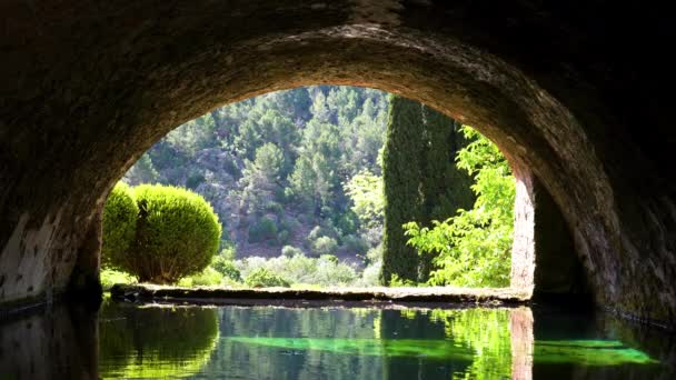 Vattentunnel Alfabia Trädgårdar Och Naturpark Tramuntana Berget Bunyola Mallorca Balearerna — Stockvideo