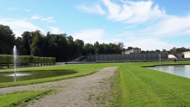 シャンティイ フランス 9月12 2022 ノートル庭園の城と公園の上のパンシャンティイ — ストック動画