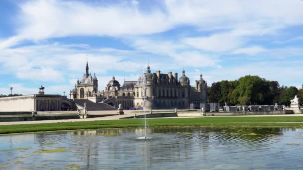 Chantilly Francia Settembre 2022 Veduta Dello Chateau Chantilly Dal Giardino — Video Stock