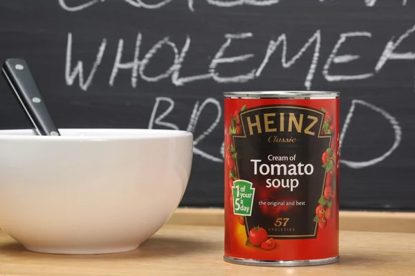 Heinz crème van tomatensoep — Stockfoto