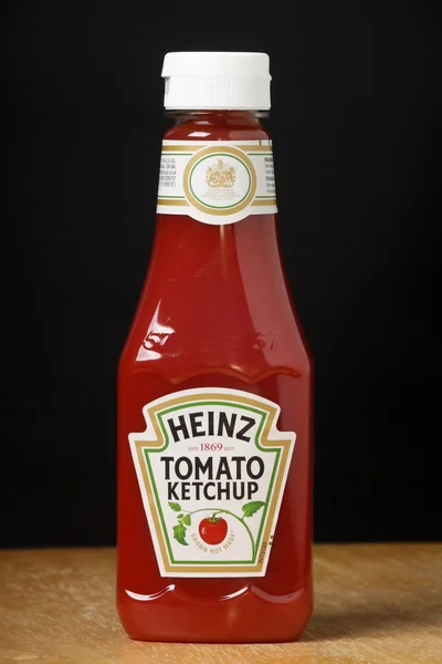 Ketchup pomidorowy Heinz — Zdjęcie stockowe