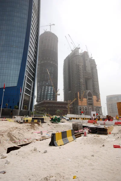 Construcción en Abu Dhabi —  Fotos de Stock