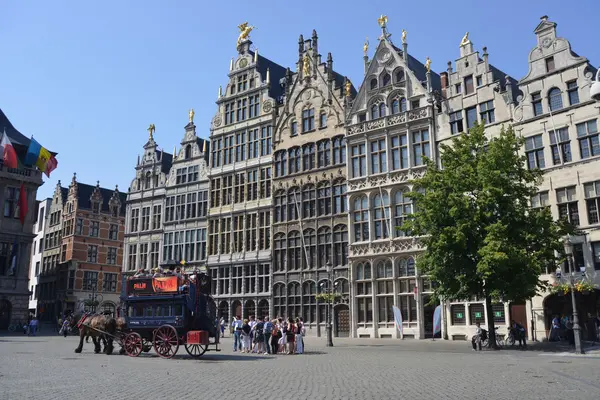 Grand place v Antverpách — Stock fotografie