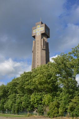 ysertower diksmuide içinde
