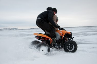 Baba ve oğul atv ride