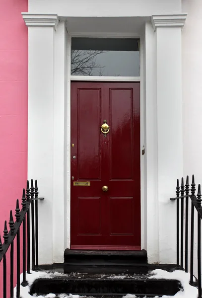 Residentiële deur — Stockfoto