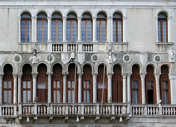 Fachada velha — Fotografia de Stock