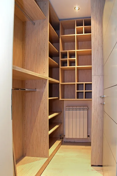 Armoire à l'intérieur — Photo