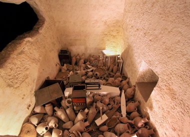 Egypt tomb treasure clipart