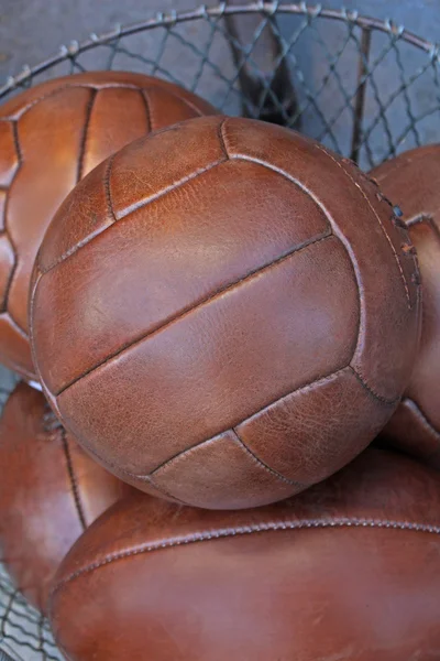 Кожаные шарики — стоковое фото