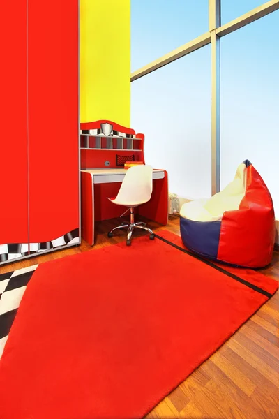 Kinderzimmer Innenraum rot — Stockfoto