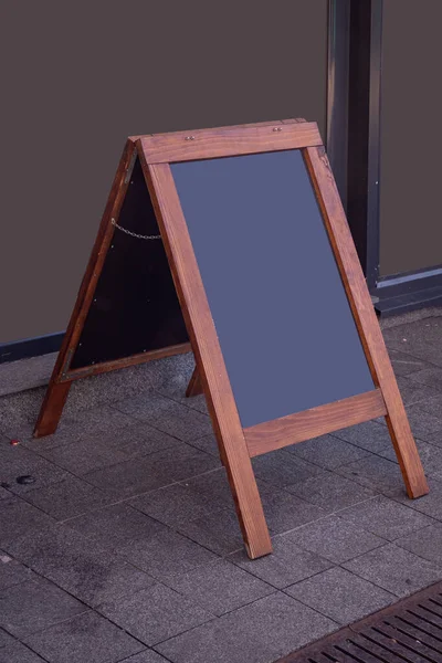 Blank Empty Blackboard Wooden Frame Front Coffee Shop — Fotografia de Stock