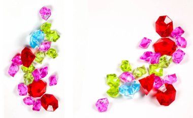 Ortasında fotokopi alanı olan köşelerde parlak elmaslar