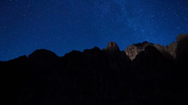 Hvězdy, měsíc a grand canyon — Stock video