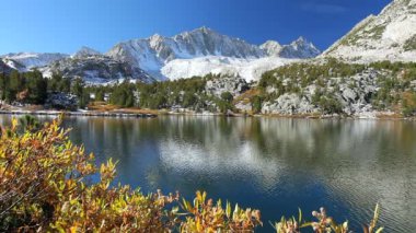 güzel dağ gölü, Doğu sierras, Kaliforniya