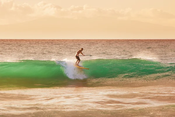 Surfista do pôr do sol — Fotografia de Stock