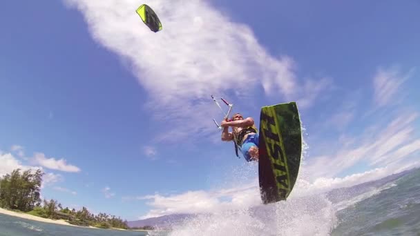 Kite surfing — Stock video