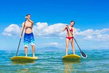 sörf hawaii kürek çift ayağa