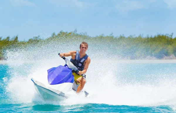 Homem de jet ski — Fotografia de Stock