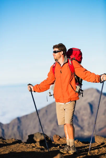 Hiker with backpack — Stock Photo, Image