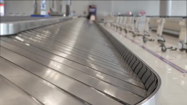 Havaalanı Bagaj Bandı Görüntüsü Boş Bagaj Teslim Kemeri — Stok video