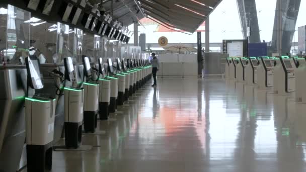 Marca 2022 Bangkok Tajlandia Pov Wewnątrz Terminalu Odlotów Lotniska Lotnisko — Wideo stockowe