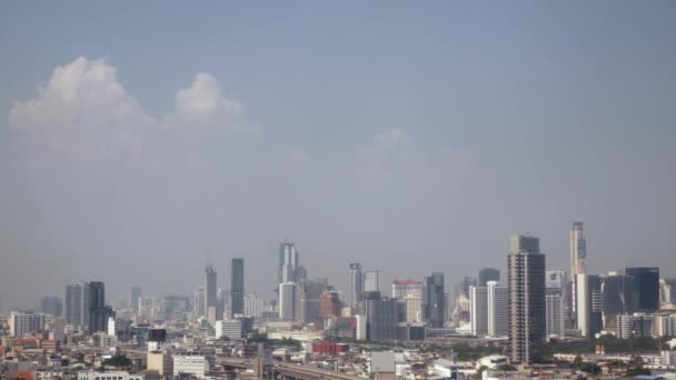 Április 2022 Bangkok Thaiföld Kilátás Felhőkarcoló Vízszintes Vonal Felett Nyári — Stock videók