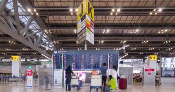 Juni 2022 Bangkok Thailand Zeitraffer Ansicht Abflugterminal Mit Vielen Passagieren — Stockvideo