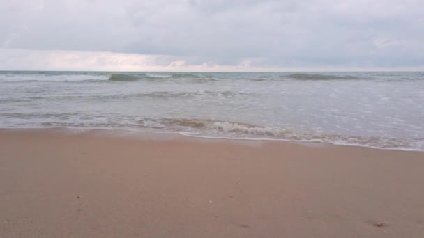 Slowmotion Natural Sea Wave Water Foam Sandy Beauty White Beach — Stockvideo