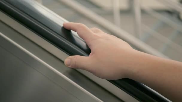 Pov Hand While Holding Escalator Department Store International Airport — Vídeo de Stock