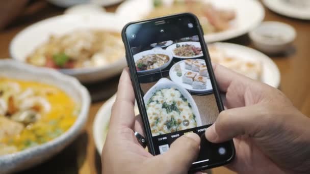 Using Mobile Phone Taking Photo Food Table While Dinning Time — Videoclip de stoc