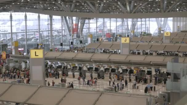 Czerwca 2022 Bangkok Thailnd Widok Wewnątrz Terminalu Odlotów Lotniska Przy — Wideo stockowe