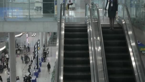 Mai 2022 Bangkok Thailand Blick Auf Die Rolltreppe Terminal Des — Stockvideo