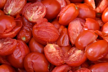 Klasik el yapımı domates koleksiyonu ve aile sosu için eski metal pres sosu üreticisi püre..