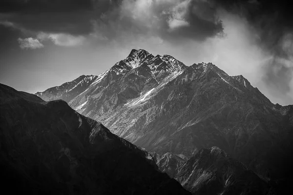 Beautiful Snow Mountain Blue Sky Pakistan — Φωτογραφία Αρχείου