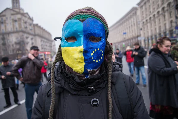 24.11.13 - Pessoas no Euromaidan — Fotografia de Stock