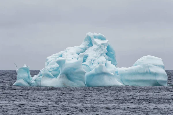 Belo Iceberg Longo Terra Nova Costa Labrador — Fotografia de Stock