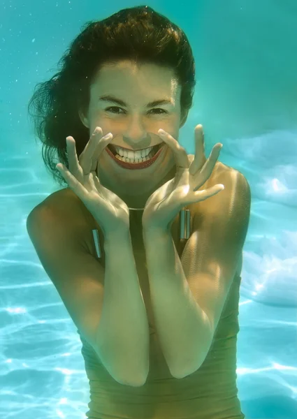 Víz alatti lány — Stock Fotó