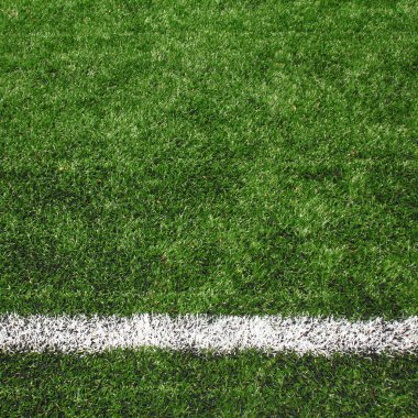 Futbol alan çim