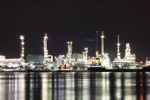 Refinery plant area at night — Stock Photo, Image