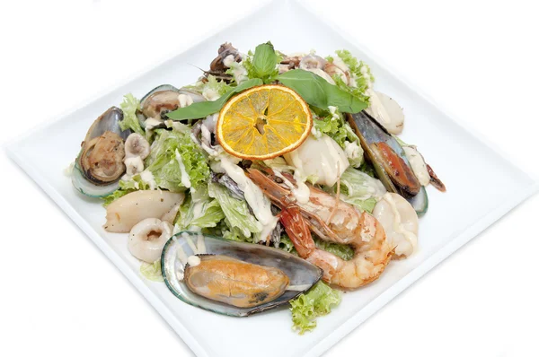 Salat mit Meeresfrüchten — Stockfoto