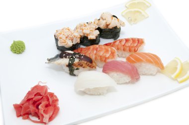 Japon suşi